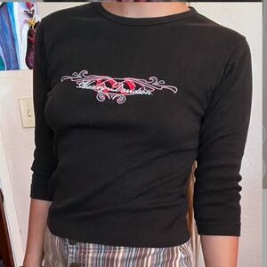Early 2000's San Diego Harley Davidson black and red long sleeve baby tee